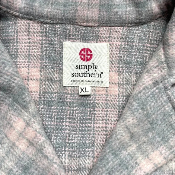 Simply Southern Soft Brushed Plaid Button Up Shacket Jacket - Picture 4 of 8